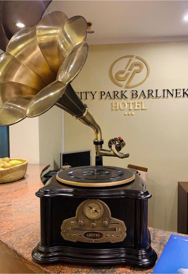 Hotel City Park บาร์ลิเนค ภายนอก รูปภาพ